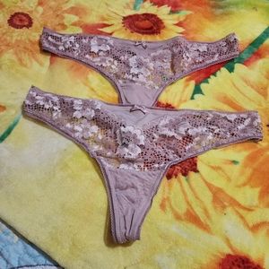 Thongs